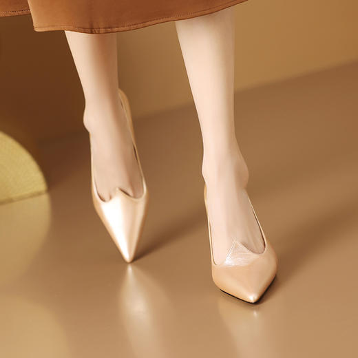 【预售5天】性感百搭，里外全皮爆款铁跟单鞋XC&S150 商品图3