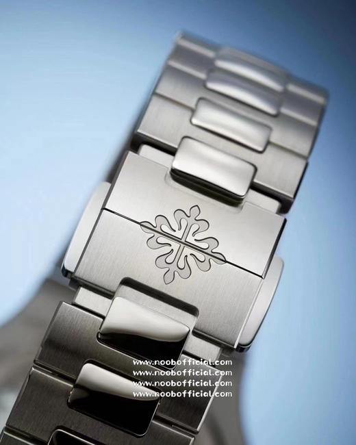 PPF新一代超级“表王”鹦鹉螺 百达翡丽PP 5811/1G震撼上市，作为5711的继任者，5811G以更高贵的样貌重新登场，再次奠定PPF鹦鹉螺的王者之位！『原装进口9015机芯改装的定制版330』 商品图5