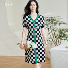 米思阳2026春夏新款时尚别致拼接连衣裙棋盘格弹力针织a字裙0571