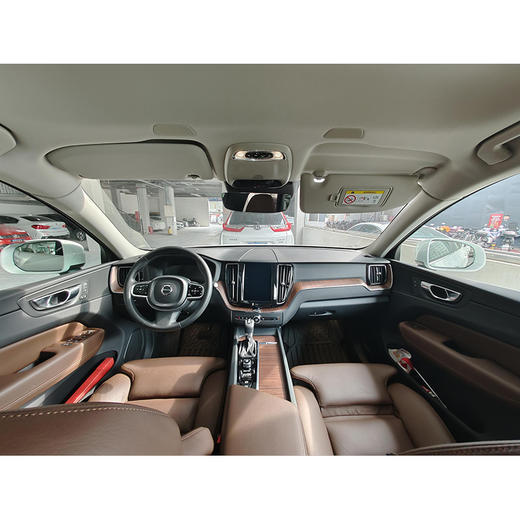沃尔沃 XC60 T5 四驱智雅豪华版【长租-北京】 商品图6