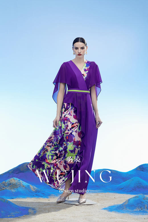 3204112 玉碧紫鸾 韩国进口水晶乔其纱进口纹理蜂窝缎连衣裙 雾境 商品图3