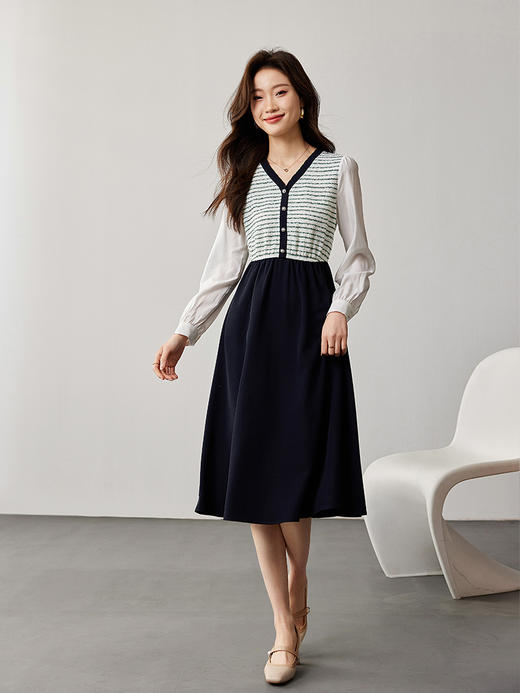 【129选3件，不退换】熙世界假两件条纹V领连衣裙女2025秋新款时尚长袖小香风a字裙子 商品图4