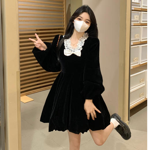 春夏新款【在逃公主复古丝绒小黑裙】大码胖mm显瘦 小个子减龄 蝴蝶结连衣裙 商品图0