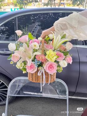 女神收获幸福花篮