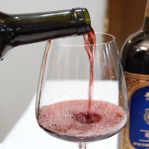 【野生蓝莓酒】中国非遗技艺 原始酿酒技法 富含花青素 8°微醺 保护视力 美容养颜  原汁达到98% 商品图1