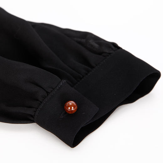 PE838斯尔丽24新款国风系列设计感绣花流苏领子薄透袖子宽松连衣裙 商品图5