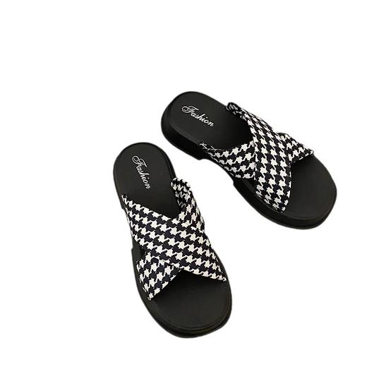 【韩版网红 厚底拖鞋女】夏季休闲外穿 新款纯色海边沙滩一字拖 商品图4