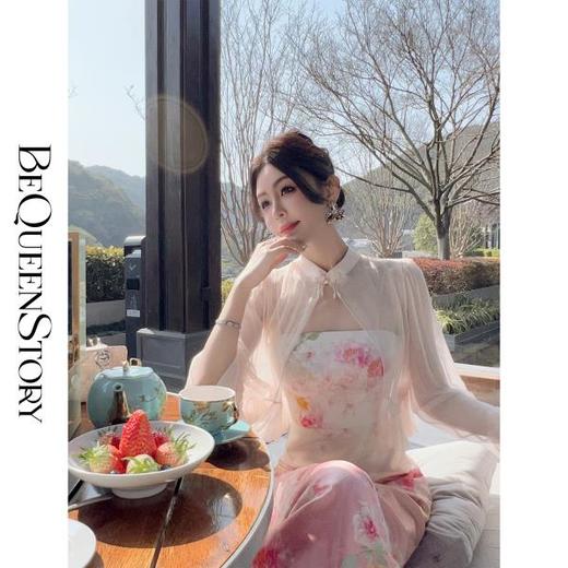 余潇潇【国色天姿】国风优雅桑蚕丝外搭&真丝弹力缎印花鱼尾吊带裙 商品图4