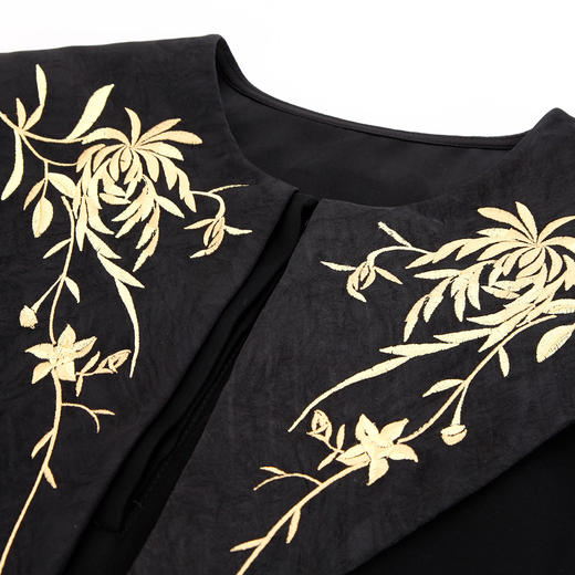 PE838斯尔丽24新款国风系列设计感绣花流苏领子薄透袖子宽松连衣裙 商品图4