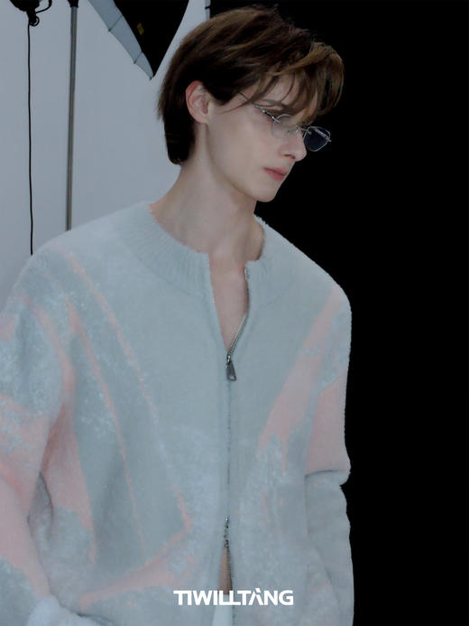 TIWILLTANG启世录“铃锓圣秩”仿貂毛图案拉链开衫提花针织衫潮 商品图3