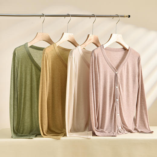 2024年秋款天丝开衫小众V领外套上衣女宽松百搭 商品图0