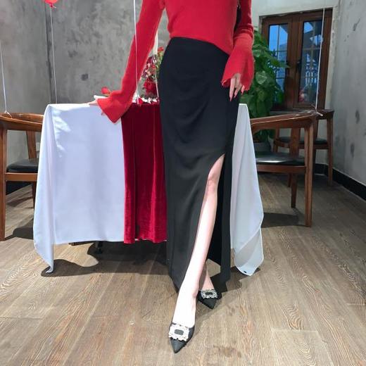 余潇潇【微醺探戈】灵动优美捏褶设计性感侧开衩醋酸H型气质半身裙 商品图0