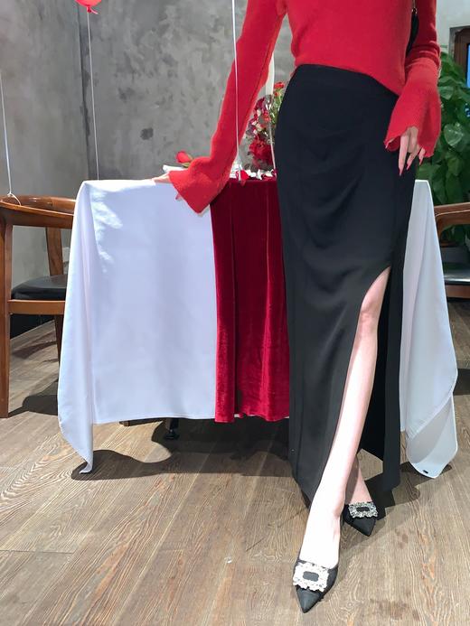 余潇潇【微醺探戈】灵动优美捏褶设计性感侧开衩醋酸H型气质半身裙 商品图5