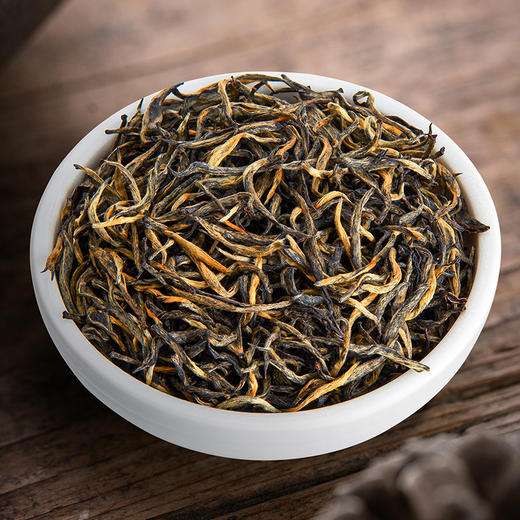 【送礼】茶叶 红茶 金骏眉 灵芽  浓香型 正宗武夷茶 罐装礼盒 五虎 125g 商品图2