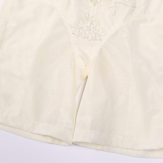 都市丽人美体纤塑强塑束裤女蕾丝+网纱塑身无平角束裤LT44B7 商品图7