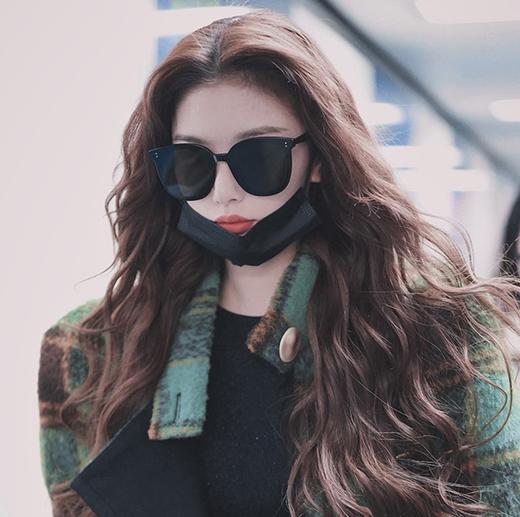 【赠送盒子！网红同款墨镜】新款gm墨镜女网红同款GM偏光太阳镜男款时尚防紫外线太阳眼镜，它细心地呵护着你的眼睛，让你在阳光下自由绽放。 商品图0