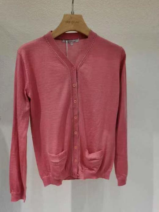V领精纺羊绒女开衫 SJF17W008N 商品图2
