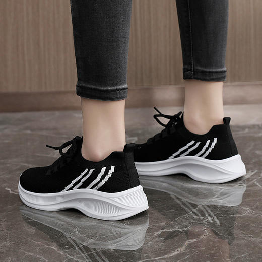 2025春夏【新款网鞋女 透气网面运动鞋】休闲女鞋 厚底增高百搭 商品图3