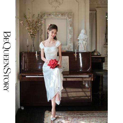 BeQueenStory【白玉水仙】设计感光泽飘逸优雅法式醋酸钉珠连衣裙 商品图3