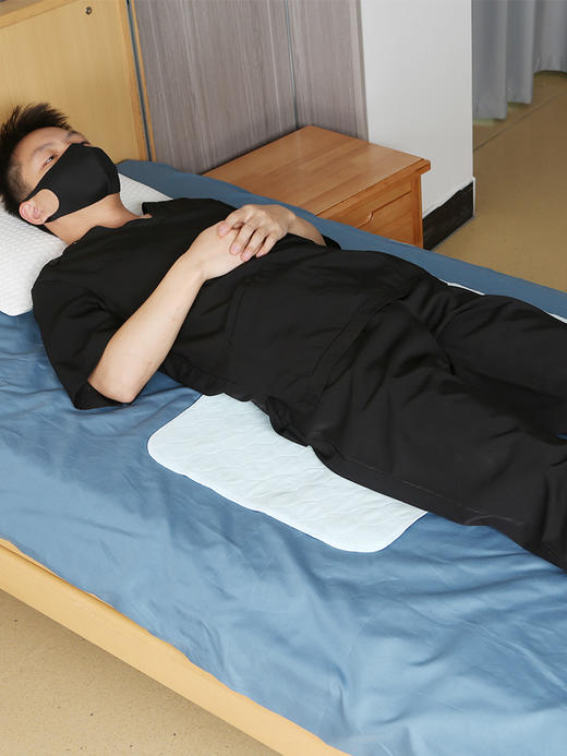 冲销量轮椅吸水垫隔尿垫轮椅垫老人卧床护垫卧床尿垫防漏垫可高温水洗垫 商品图4