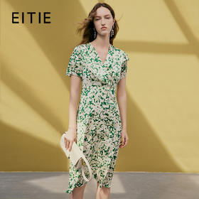 EITIE爱特爱夏季新款印花时尚气质V领显瘦高腰连衣裙7407107
