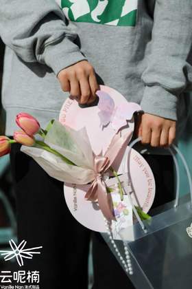 郁金香花束