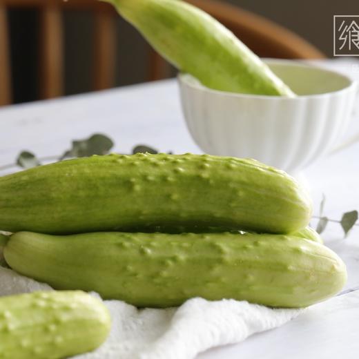 【白玉黄瓜】口感甜鲜嫩脆，黄瓜味浓，表皮青白嫩绿，口感鲜甜，刺少，大小均匀，现摘现发 4.5斤/箱 商品图7