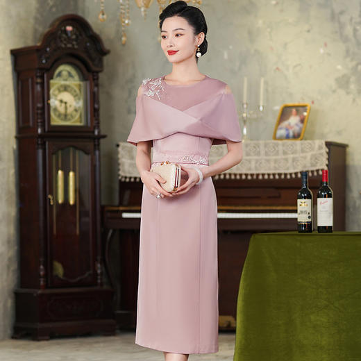 高端结婚妈妈装，粉色新中式旗袍年轻喜婆婆婚宴礼服裙HH-9951 商品图2