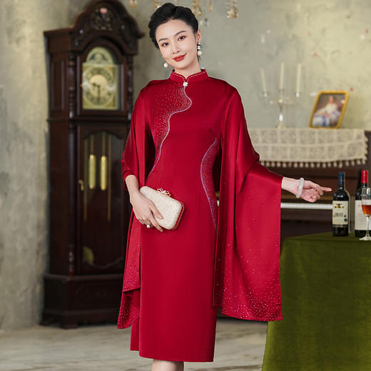 妈妈结婚敬酒礼服，显年轻高端春夏季喜婆婆婚宴旗袍连衣裙HH-9942 商品图1