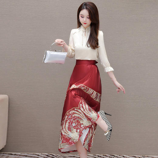 时髦洋气，春款短款国风七分袖小衫印花长款百褶时尚马面裙两件套QYM-AH-24A2144-L 商品图1