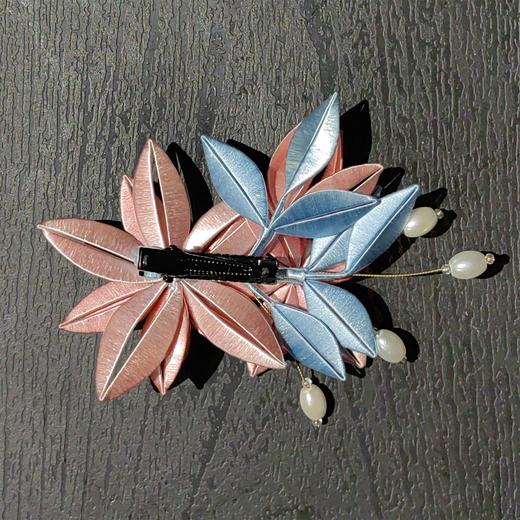 多朵古风缠花发夹（款式随机） 商品图3