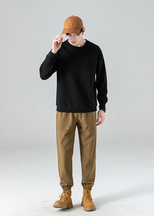 早春搭配【喵小仟早春情侣款工装卫裤】防风防水 抗皱耐磨透气 显瘦垂感系冲锋裤 上身更立体 商品图5