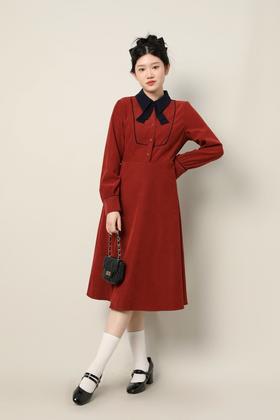 Le Malene 红色精致翻领领结收腰连衣裙 17556