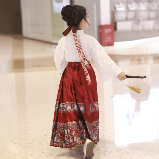 女童春秋新中式马面裙汉服套装XN2663 商品图3