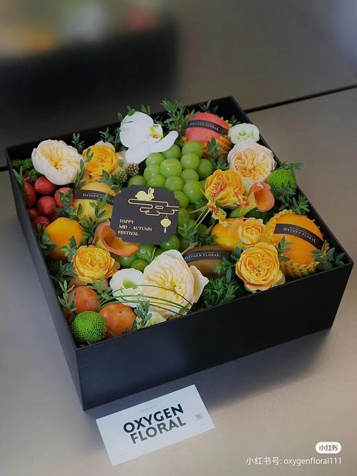 女神黑色诱惑水果礼盒 商品图0