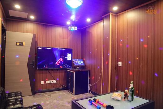 青岛慢姑娘会聚别墅轰趴 商品图1