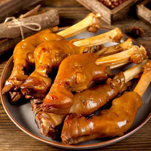 老北京红焖羊蹄，9袋组合，采用内蒙古草原羔羊蹄，多味香辛料，原汁老卤，筋肉相连，入口鲜美不腻，香而不膻，越吃越香M 商品图5