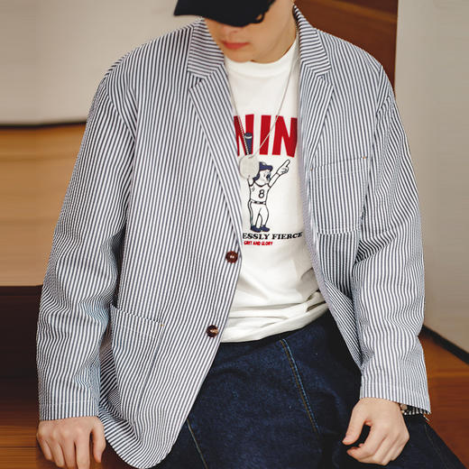 【立体3D肌理 轻量透气】泡泡纱条纹西装外套 商品图3