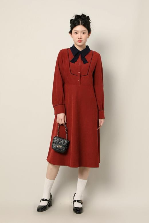 Le Malene 红色精致翻领领结收腰连衣裙 17556 商品图1
