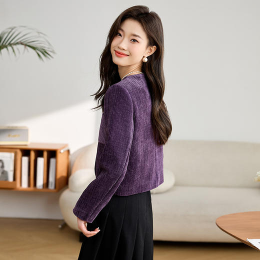 春装新款，简约百搭时尚小香风短外套HR-ZYF8911 商品图4