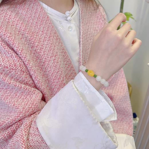 春夏新款！新中式国风美学穿搭配饰分享！天ran和田玉手串项链 细腻润白 花痴配色挑选玉石du家定制款，吉祥如意美好寓意，一物一证，品质信赖！与介面新中式搭配 尽显东方女性优雅浪漫 商品图3