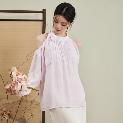 西遇法式挂脖白衬衫女新款高级感小众露肩宽松长袖上衣10031953 商品图3