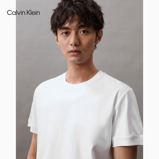 CKJ新款男士休闲简约印花丝光棉光滑短袖T恤J326336 商品图11