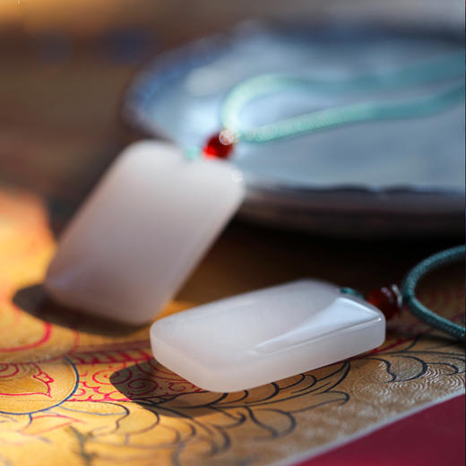 【经典】和田玉白玉无事小平安吊坠 质地细腻 温润饱满 商品图2