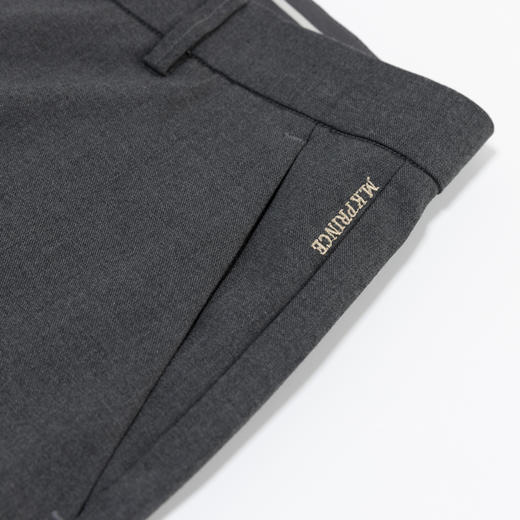 【新品上新】HX 春季欧版长裤Y202410002101 商品图3