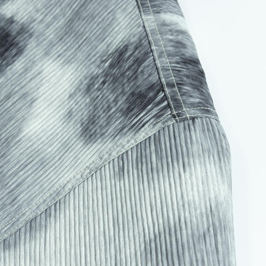 【新品上新】HX 春季翻领茄克衫外套Z105410002101 商品图6