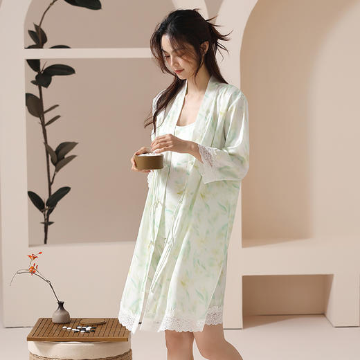 【凉感丝滑冰雪丝】自然醒醉卧花丛睡衣女春夏季冰丝绸性感蕾丝花边三件套吊带纯欲家居服JLM 商品图5