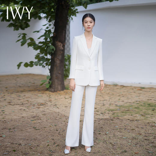 IWY/白色春款气质高端阔腿裤职业西装套装女时尚韩版宽松美业工作服C14215+P34215 商品图4