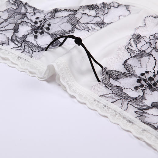 都市丽人薄透丝滑内裤女蕾丝+泳布内裤三角内裤YP42A7 商品图12