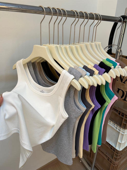 【安家美女士冰感抗菌棉背心】品牌直发🔥山姆原价💰99一件，今日价💰19.9，两件起包邮！ ✅国际化商超品质，骨折滴血的价格，抢到要偷笑  商品图2